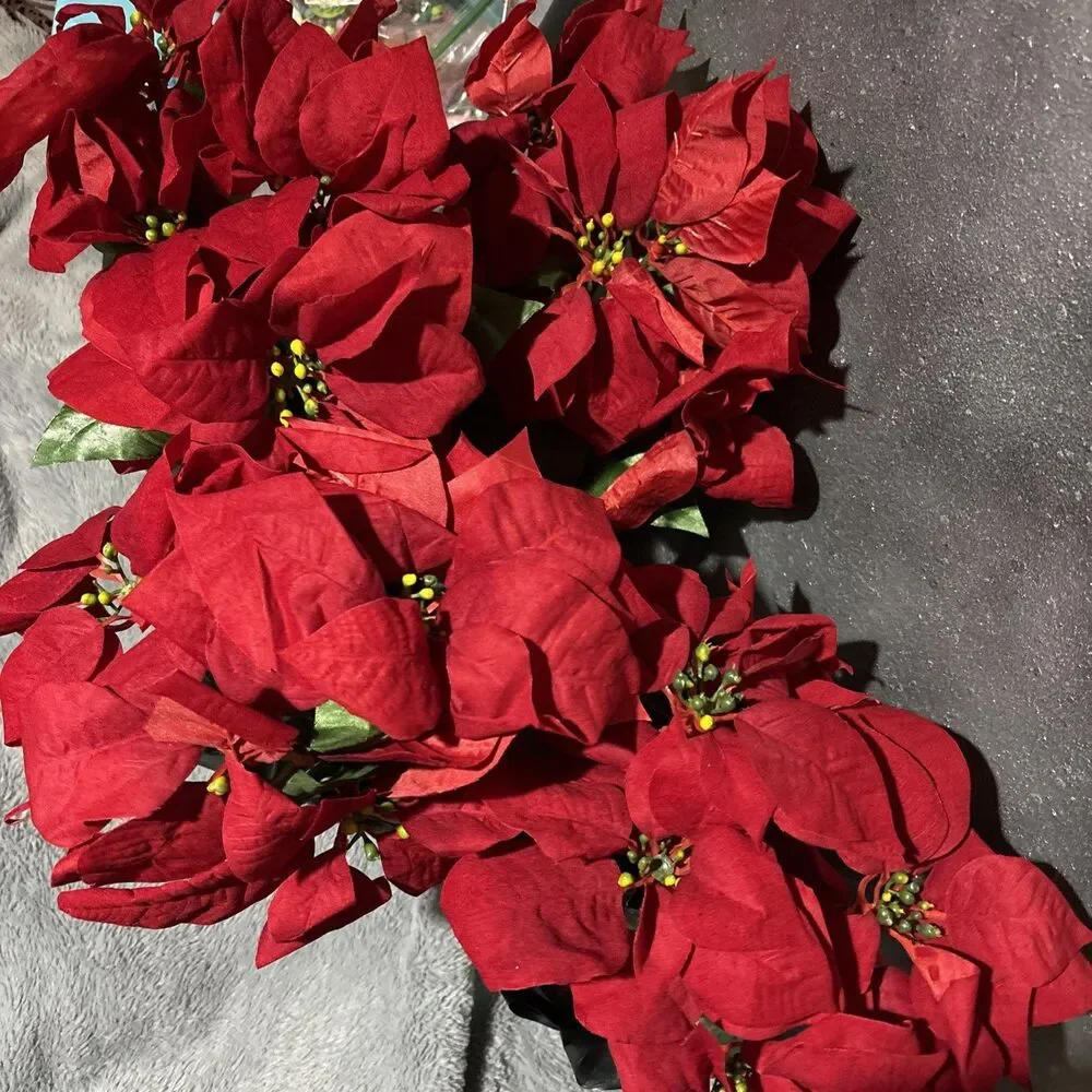 Ashland Red Poinsettia in Decorative Pot Large Lot Of 4